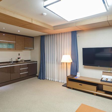 Benikea Hotel Чеджудо Экстерьер фото
